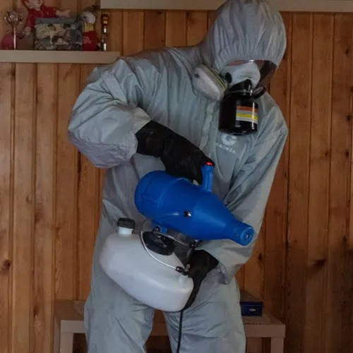 ФОТО Дезинфекция в районе станции метро Преображенская площадь