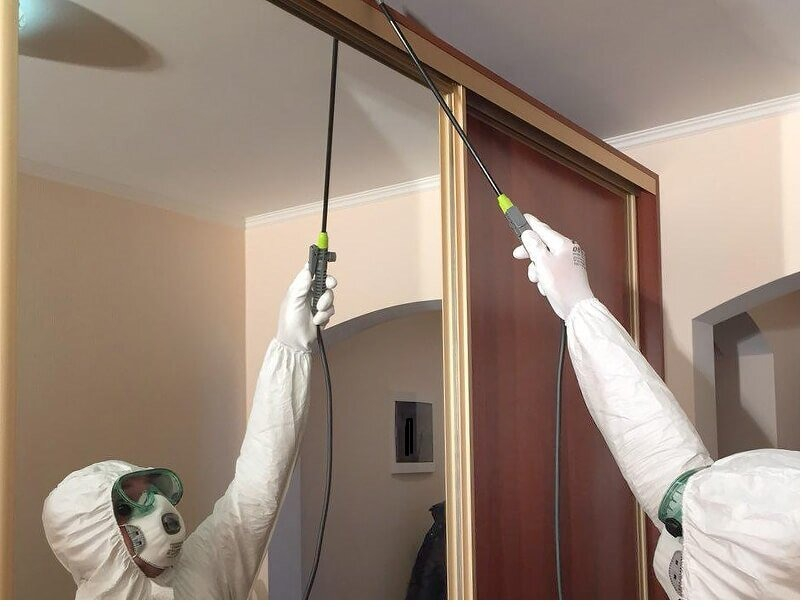 ФОТО Обработка от моли в районе станции метро Преображенская площадь